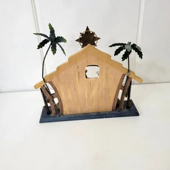 Handcrafted Musical Wooden Nativity Scene With Star & Palm Trees - Picture 2 of 7